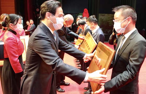 喜报频传，振奋人心——兴发娱乐电缆连获殊荣