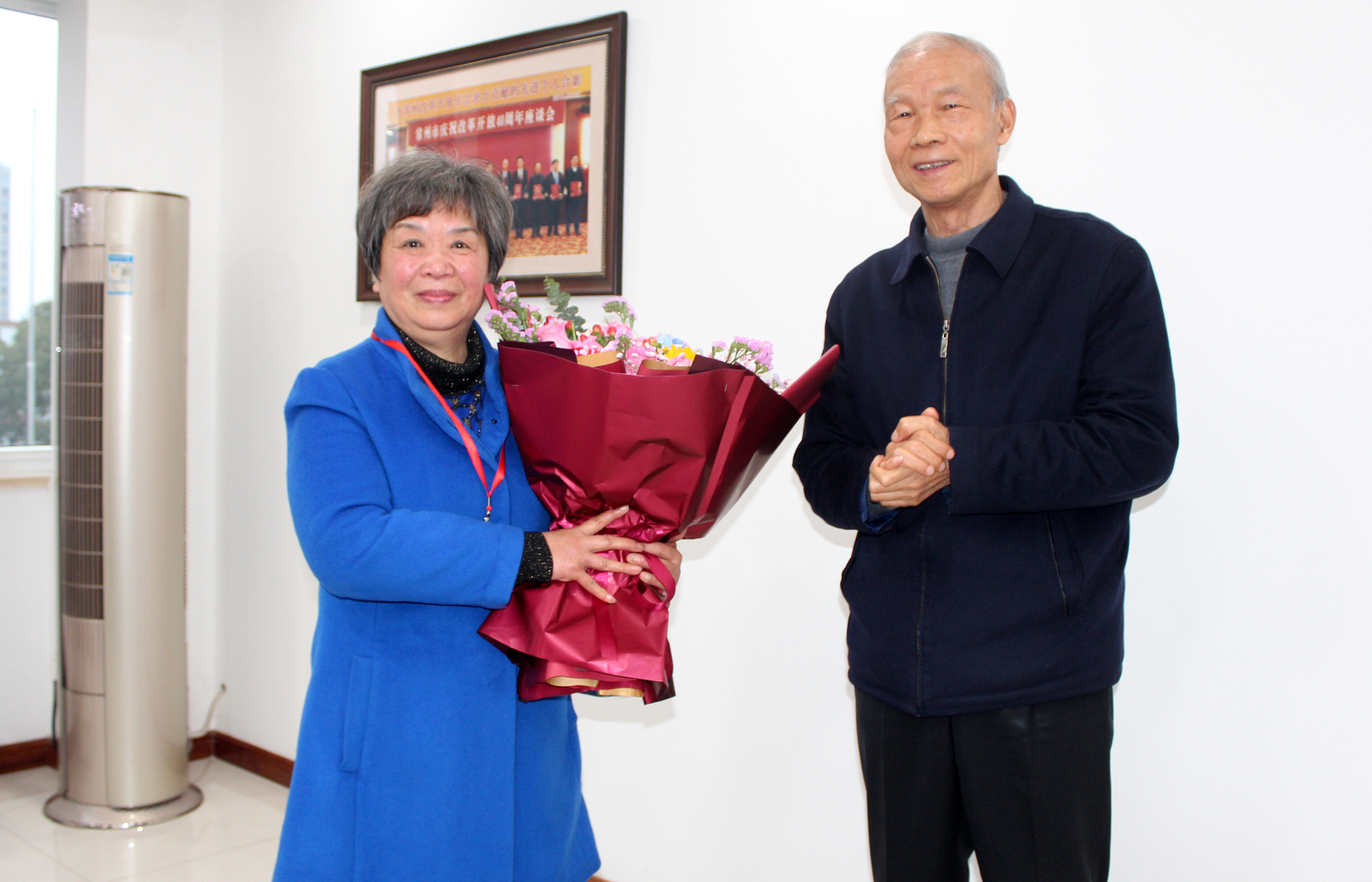 贡献半生，不舍划分——记兴发娱乐电缆销售照料钱国琴退休送别会