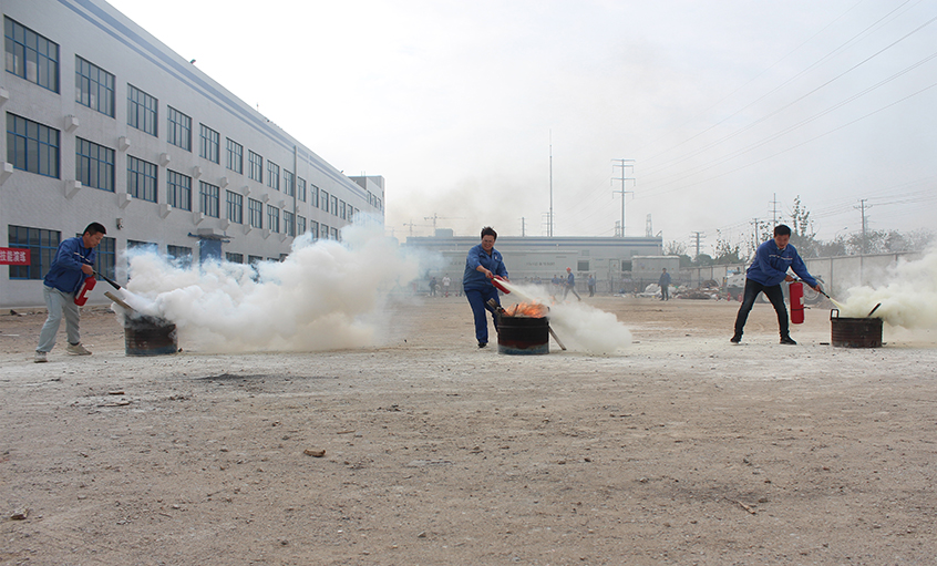 其疾如风——兴发娱乐电缆开展2022年度消防演练活动